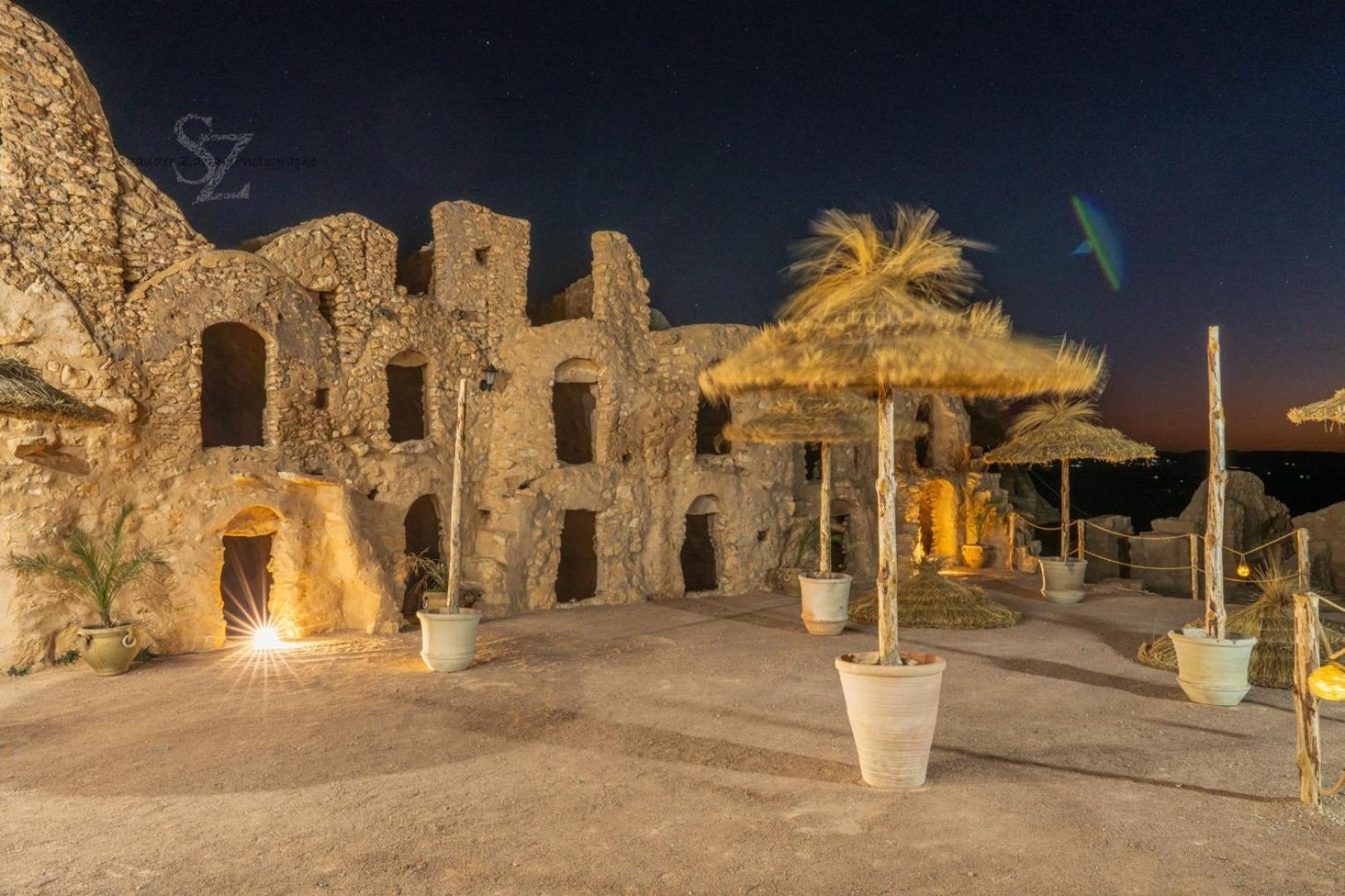 Ksar Jouamaa Hotel Medenine Bagian luar foto