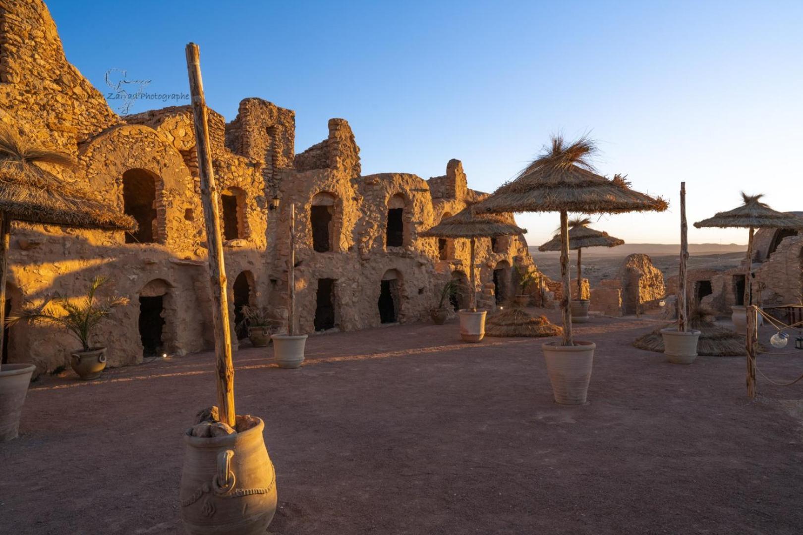 Ksar Jouamaa Hotel Medenine Bagian luar foto